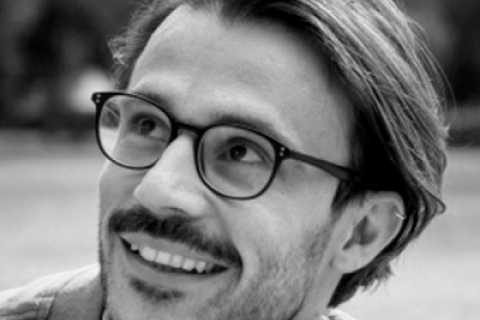 Fondatore della società di produzione cinematografica Echivisivi, regista e sceneggiatore dei lungometraggi e documentari La strada verso casa, La memoria degli ultimi, Indro. L'uomo che scriveva sull'acqua, Biografia di un amore, Glassboy.
